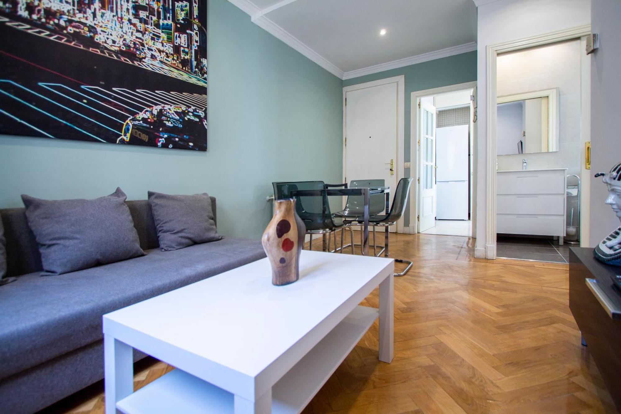 Apartamentos Dali Madrid Ngoại thất bức ảnh
