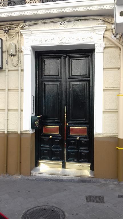 Apartamentos Dali Madrid Ngoại thất bức ảnh
