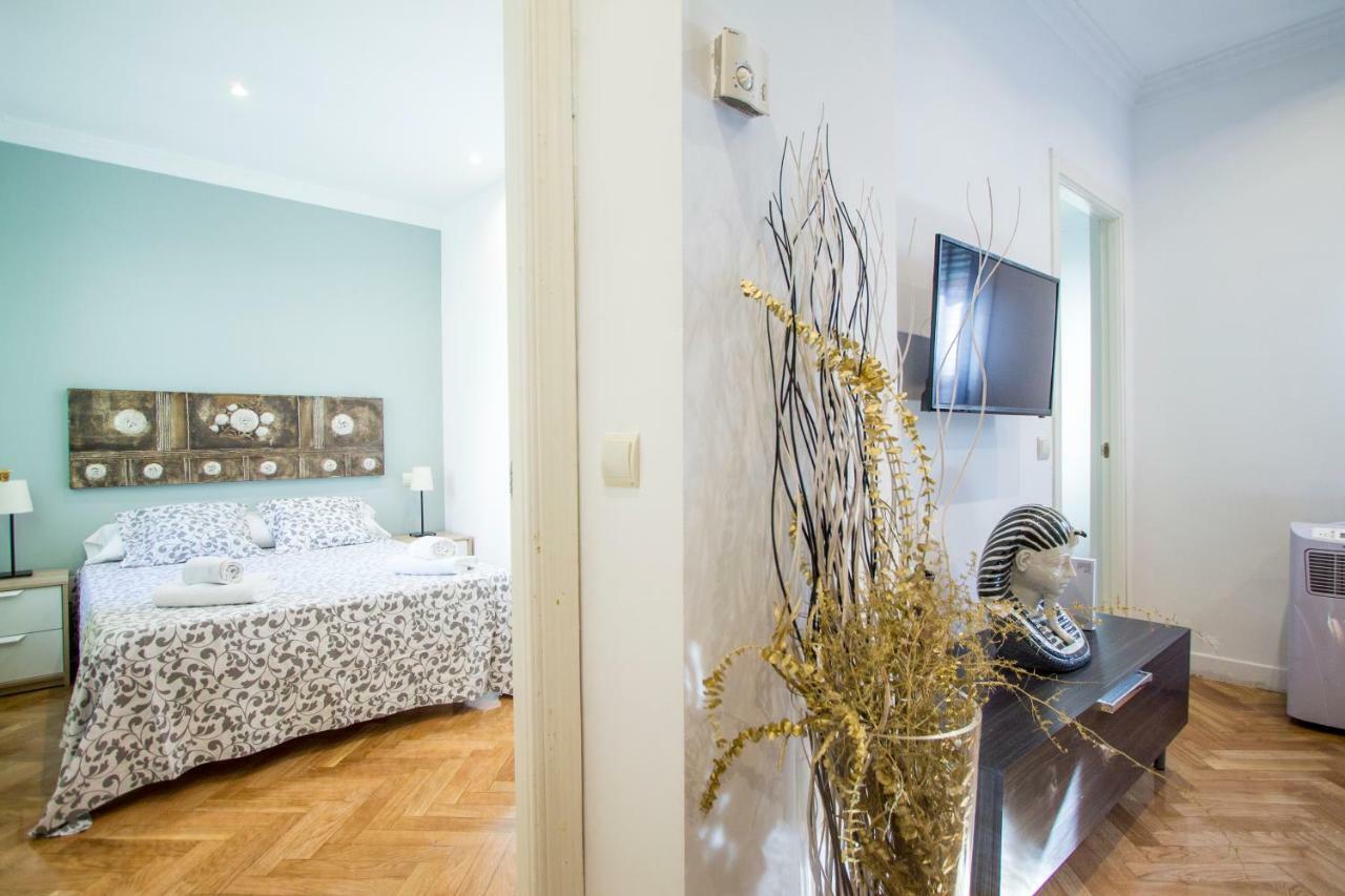 Apartamentos Dali Madrid Ngoại thất bức ảnh